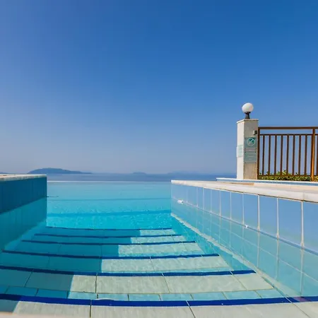 Вилла Di Capri *